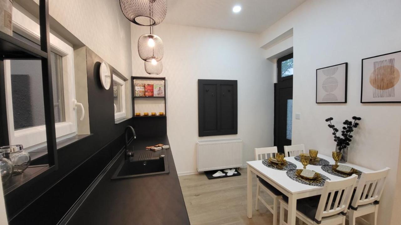 Cs14 Silver Apartment Budapest Bagian luar foto